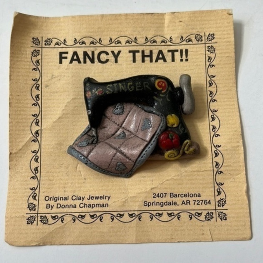 Vintage clay broach sewing machine singer jewelry pin